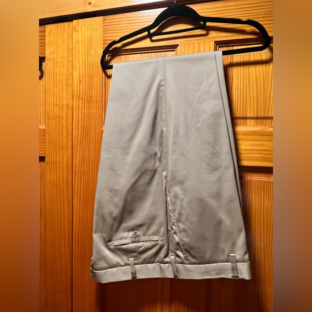 Dockers Men's Tan Pants